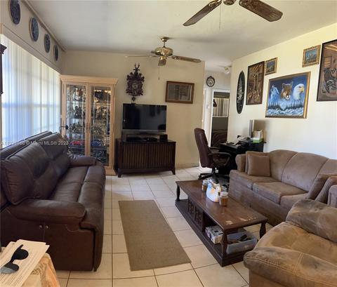 650 W 39 Pl, Hialeah, FL 33012 photo 11