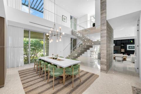 390 Pacific Rd, Key Biscayne, FL 33149 photo 6