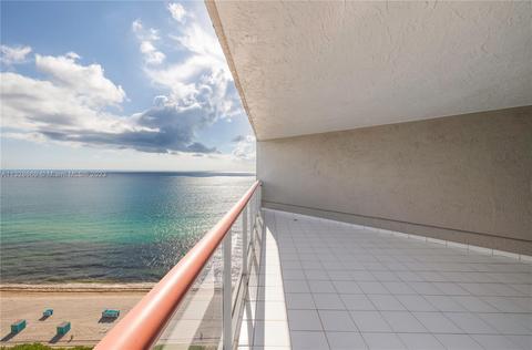 6767 Collins Ave #2107, Miami Beach, FL 33141