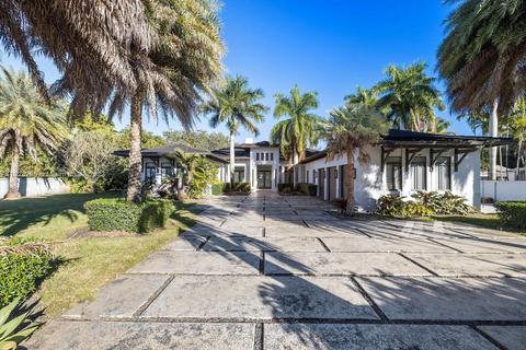 11415 SW 82nd Ave, Miami, FL 33156