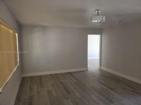 701 W 30th St, Hialeah, FL 33012 photo 14