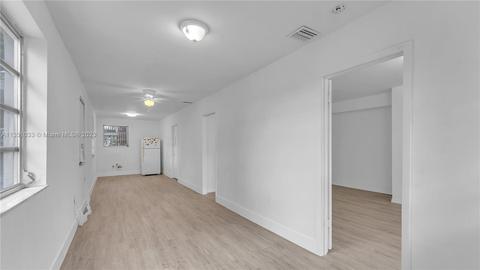 4266 E 8th Ln, Hialeah, FL 33013 photo 20