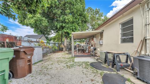 4266 E 8th Ln, Hialeah, FL 33013 photo 29