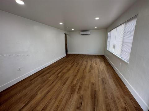 5070 E 3rd Ave, Hialeah, FL 33013 photo 2