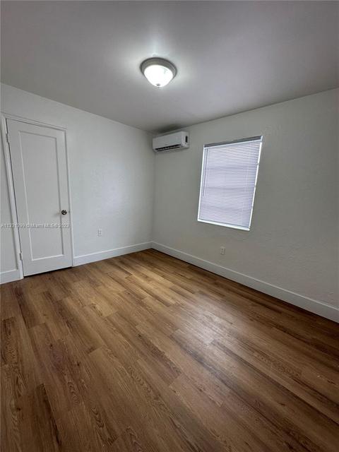 5070 E 3rd Ave, Hialeah, FL 33013 photo 7