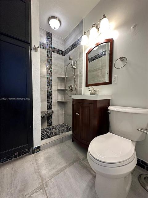 5070 E 3rd Ave, Hialeah, FL 33013 photo 10