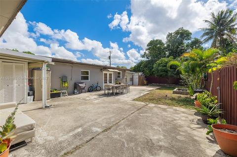 556 E 62nd St, Hialeah, FL 33013 photo 27