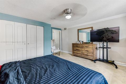 556 E 62nd St, Hialeah, FL 33013 photo 14