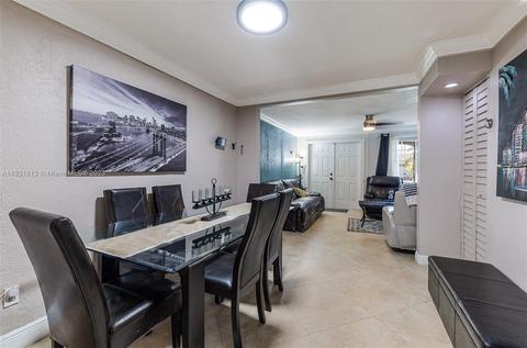 556 E 62nd St, Hialeah, FL 33013 photo 8