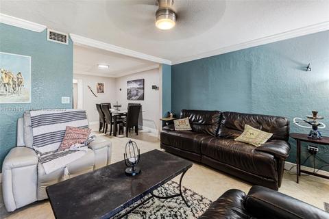 556 E 62nd St, Hialeah, FL 33013 photo 5