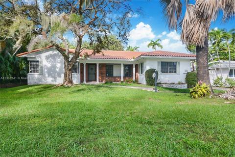 165 Biscay Dr, Bal Harbour, FL 33154