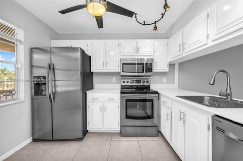 2613 Nassau Bnd #E2, Coconut Creek, FL 33066