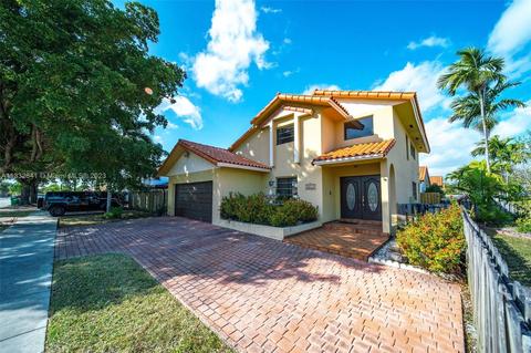 10751 SW 38th St, Miami, FL 33165