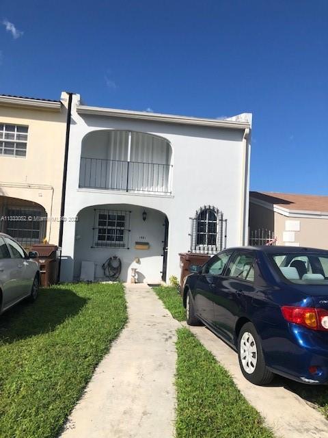 1881 W 68th St, Hialeah, FL 33014 photo 1