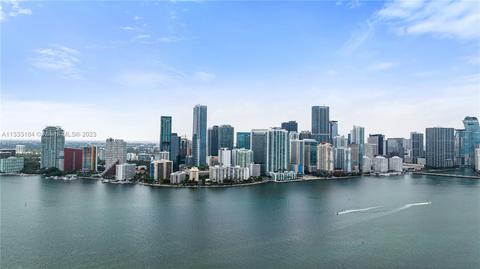 1435 Brickell Ave #3207, Miami, FL 33131