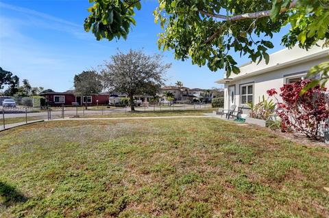 681 E 12th Pl, Hialeah, FL 33010 photo 6