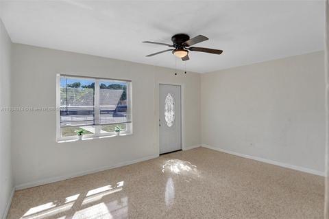681 E 12th Pl, Hialeah, FL 33010 photo 28