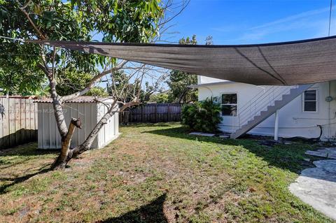 681 E 12th Pl, Hialeah, FL 33010 photo 15