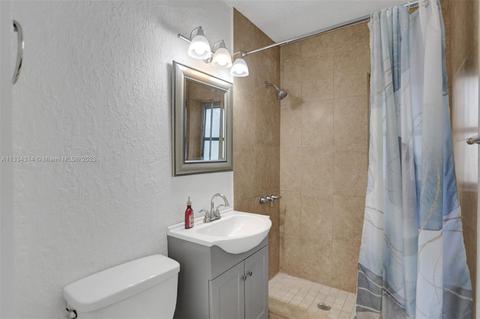 681 E 12th Pl, Hialeah, FL 33010 photo 34