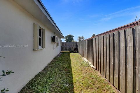 681 E 12th Pl, Hialeah, FL 33010 photo 13