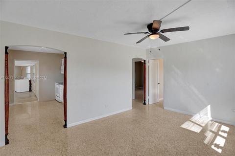 681 E 12th Pl, Hialeah, FL 33010 photo 26