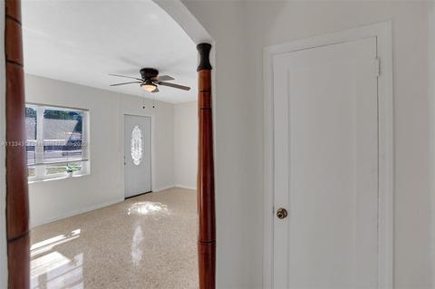 681 E 12th Pl, Hialeah, FL 33010 photo 37