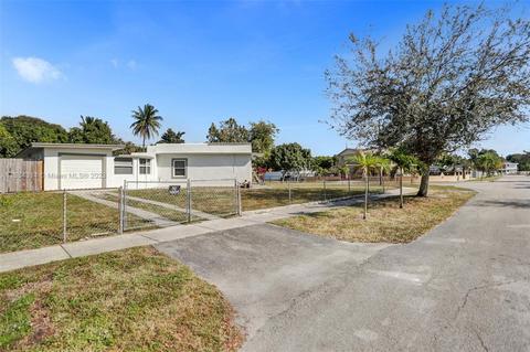 681 E 12th Pl, Hialeah, FL 33010 photo 5