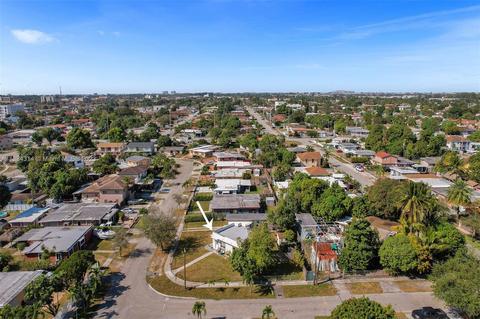 681 E 12th Pl, Hialeah, FL 33010 photo 45