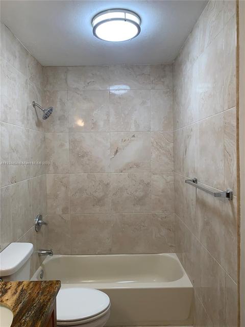 8150 W 8th Ct, Hialeah, FL 33014 photo 24