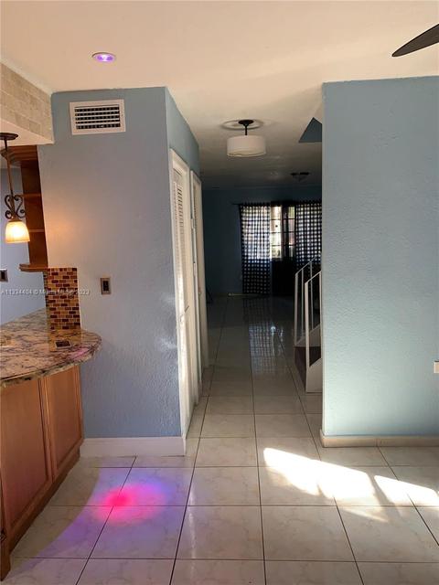 8150 W 8th Ct, Hialeah, FL 33014 photo 14
