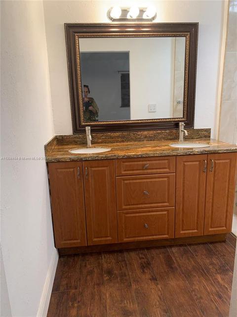 8150 W 8th Ct, Hialeah, FL 33014 photo 23