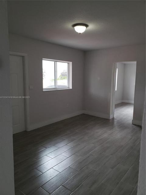 223 W 13th St, Hialeah, FL 33010 photo 12