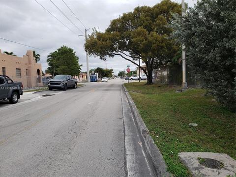 223 W 13th St, Hialeah, FL 33010 photo 9