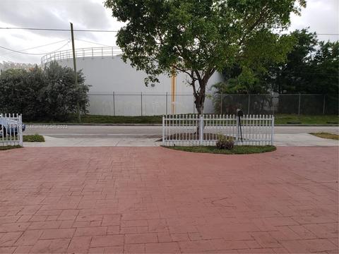 223 W 13th St, Hialeah, FL 33010 photo 11