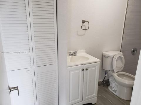 223 W 13th St, Hialeah, FL 33010 photo 29