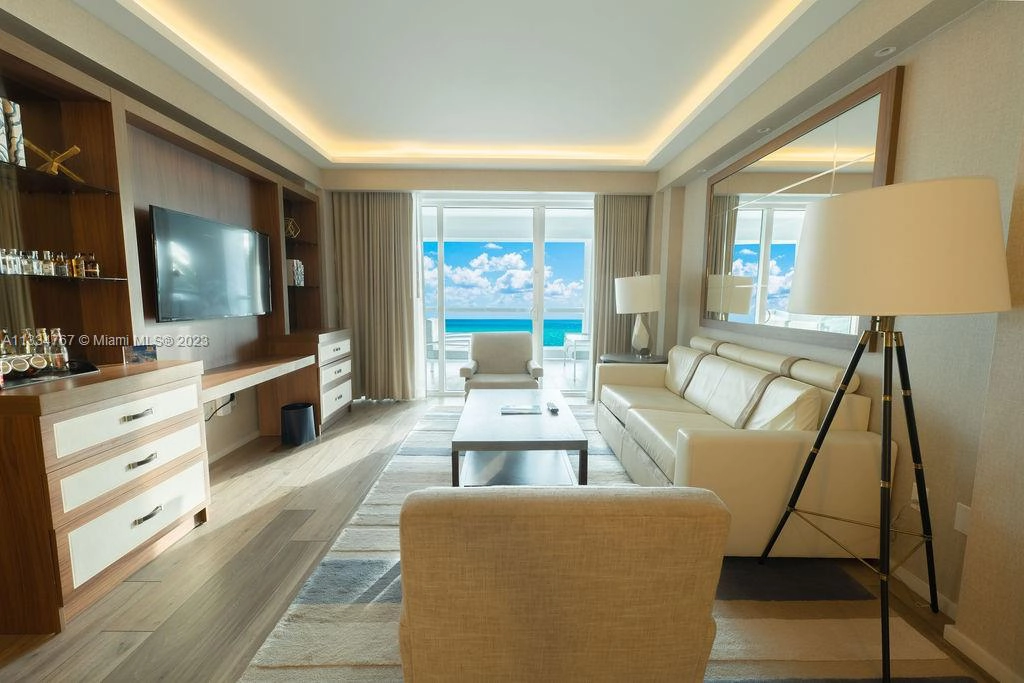 551 N Fort Lauderdale Beach Blvd Unit R204  