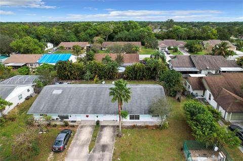 4583 SE Ontario Dr, Stuart, FL 34997 photo 5