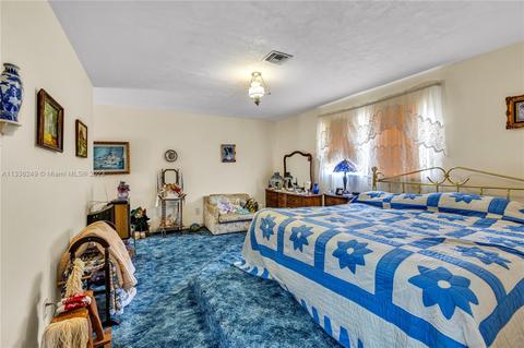 5690 W 9th Ct, Hialeah, FL 33012 photo 11