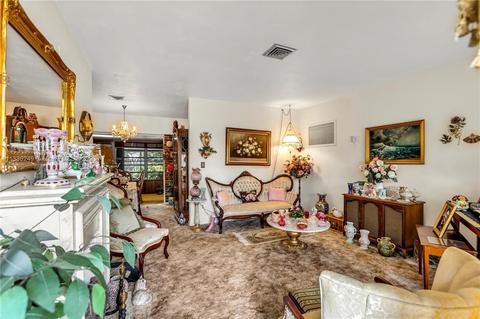 5690 W 9th Ct, Hialeah, FL 33012 photo 6