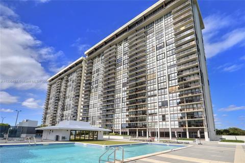 600 NE 36th St #809, Miami, FL 33137