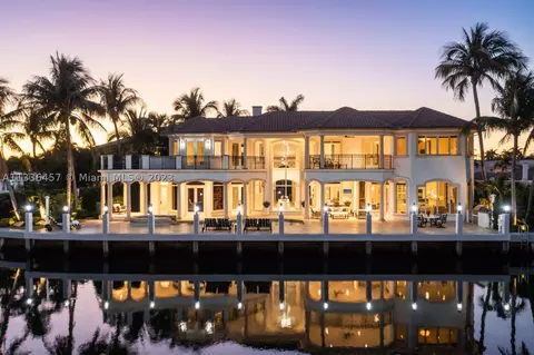 7300 NE Bay Cove Ct, Boca Raton, FL 33487