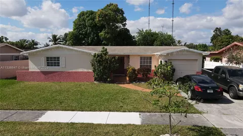 20780 NW Miami Ct, Miami Gardens, FL 33169