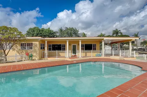 1855 Hibiscus Dr, North Miami, FL 33181