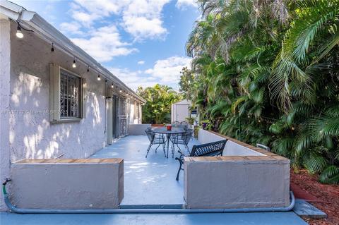 6060 NW 199th St, Hialeah, FL 33015 photo 58