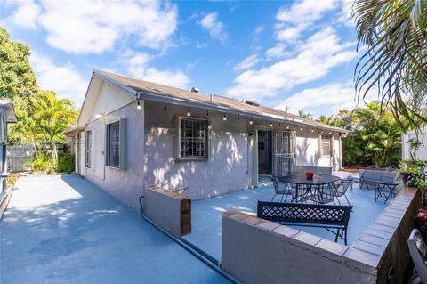 6060 NW 199th St, Hialeah, FL 33015 photo 57