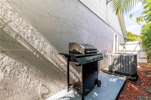 6060 NW 199th St, Hialeah, FL 33015 photo 55