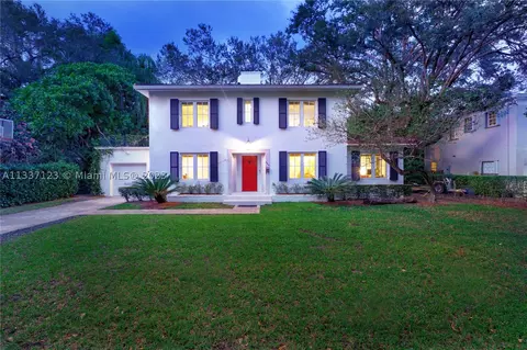 923 Escobar Ave, Coral Gables, FL 33134 photo 1