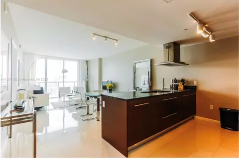485 Brickell Ave #4507, Miami, FL 33131