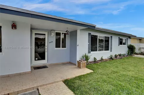 5545 E 6th Ave, Hialeah, FL 33013 photo 1