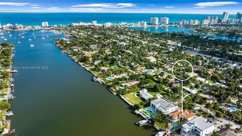 1120 S Northlake Dr, Hollywood, FL 33019